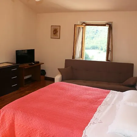 Agroturismo Valle Del Belvedere *